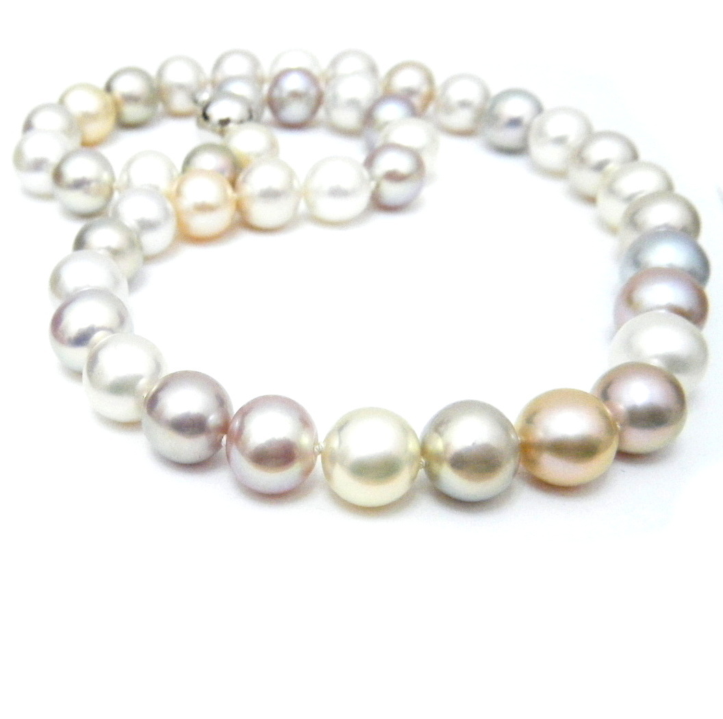 Pale Multicoloured Round 10mm Pearls Necklace